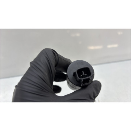 Pompe lave glace avant TOYOTA YARIS 3