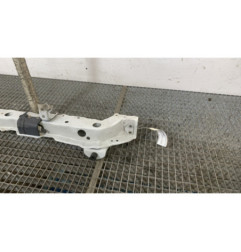 Traverse superieure TOYOTA YARIS 3