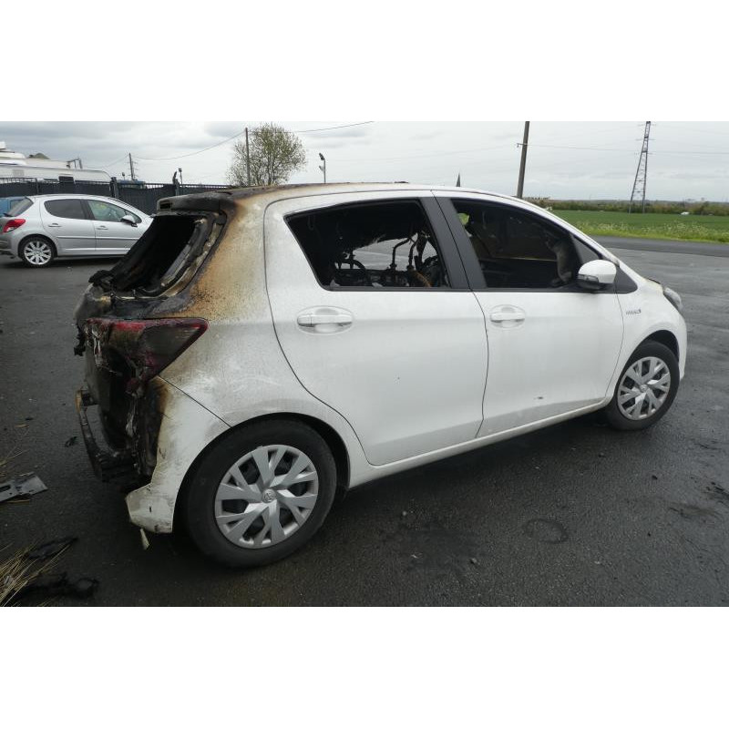 Traverse superieure TOYOTA YARIS 3 Photo n°6