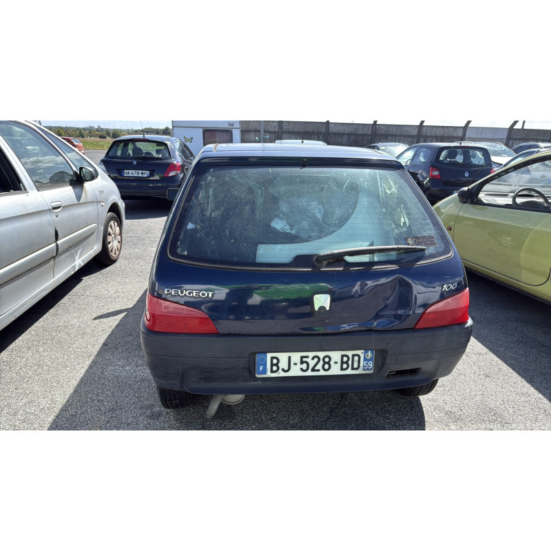Aile avant droit PEUGEOT 106 Photo n°10