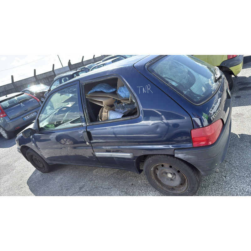 Aile avant droit PEUGEOT 106 Photo n°11