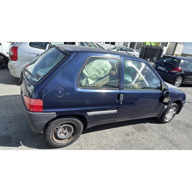 Aile avant droit PEUGEOT 106 Photo n°12