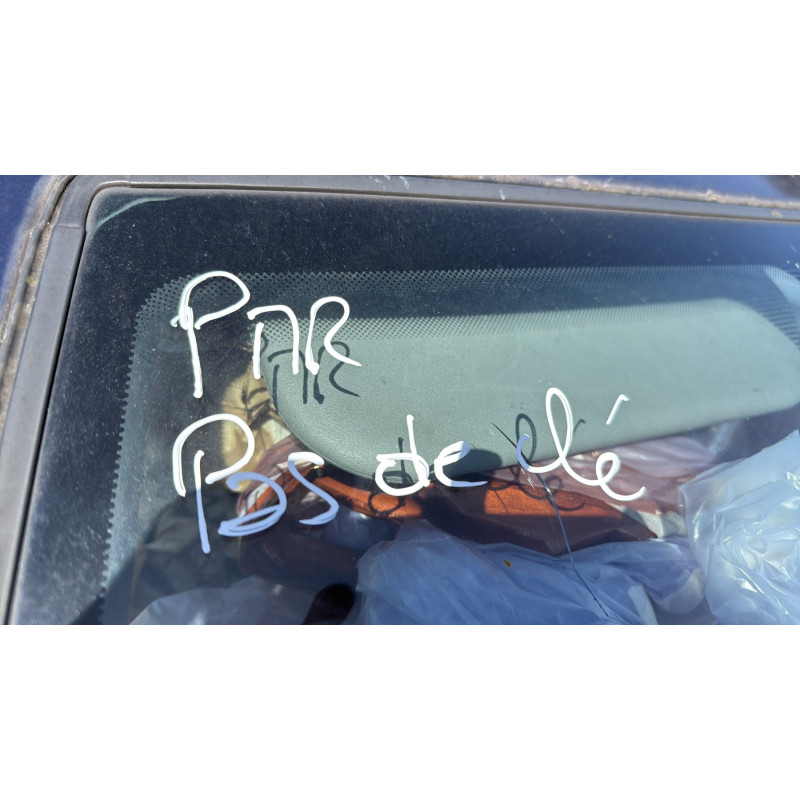 Aile avant droit PEUGEOT 106 Photo n°14
