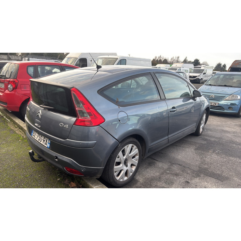 Pare choc arriere CITROEN C4 1 Photo n°9