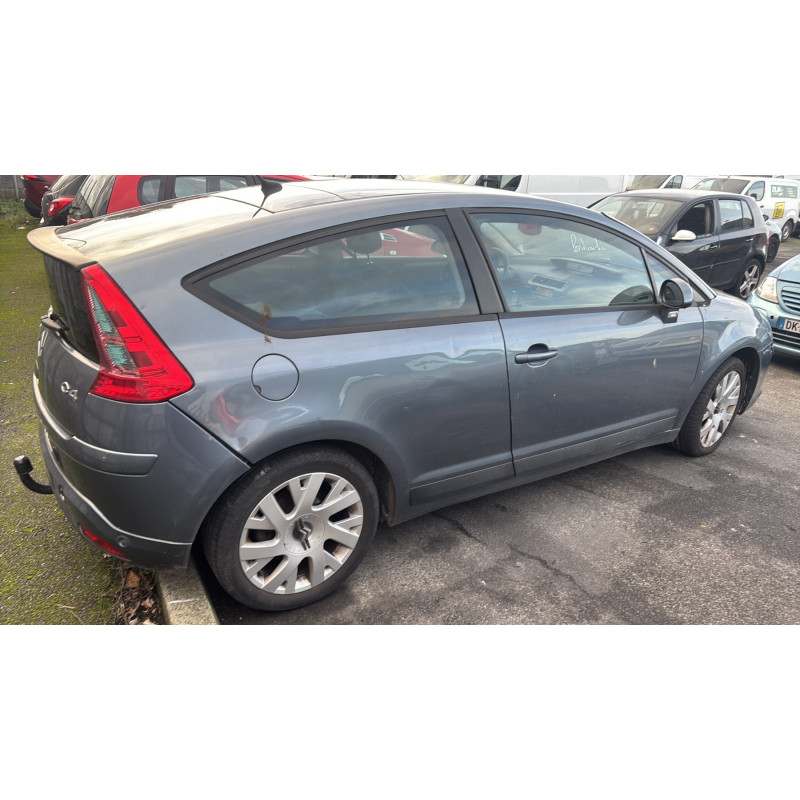 Pare choc arriere CITROEN C4 1 Photo n°13