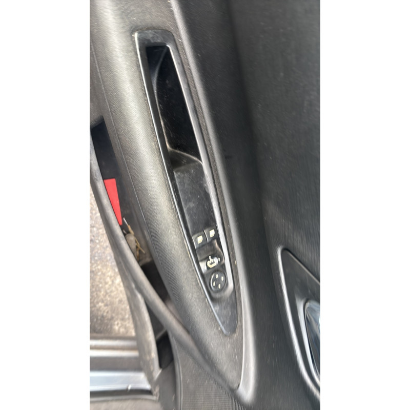 Pare choc arriere CITROEN C4 1 Photo n°16