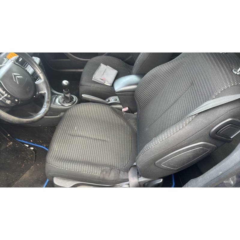 Pare choc arriere CITROEN C4 1 Photo n°17