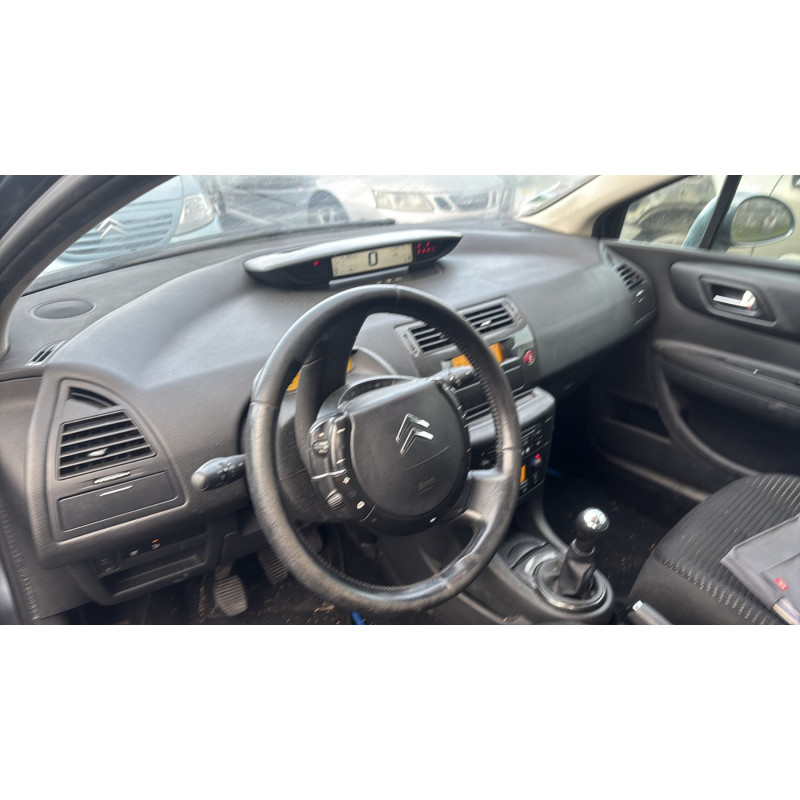 Pare choc arriere CITROEN C4 1 Photo n°19