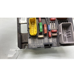 Boitier servitude moteur (BSM) PEUGEOT 5008 1