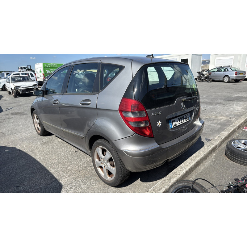 Aile avant droit MERCEDES CLASSE A 169 Photo n°10