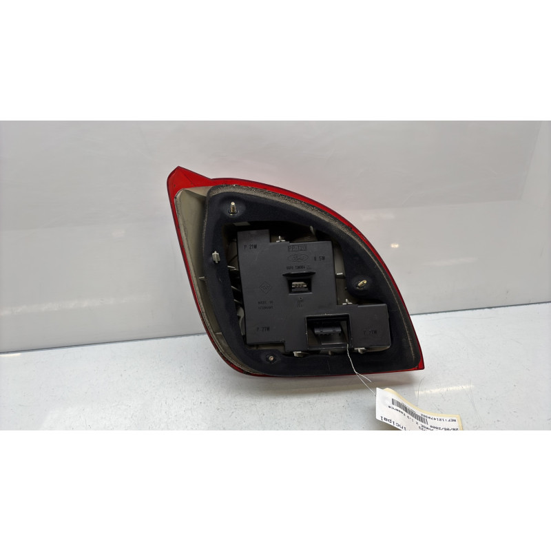 Feu arriere principal droit (feux) FORD FIESTA 4 Photo n°4
