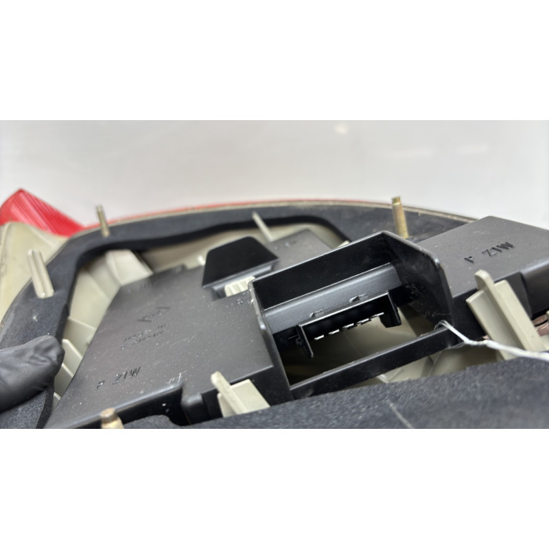 Feu arriere principal droit (feux) FORD FIESTA 4 Photo n°5