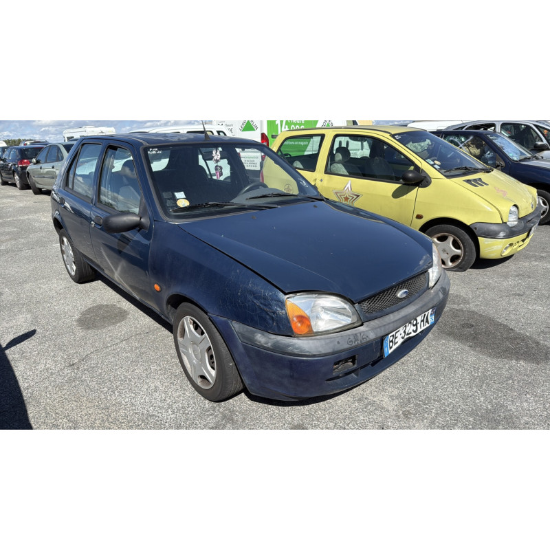 Feu arriere principal droit (feux) FORD FIESTA 4 Photo n°8