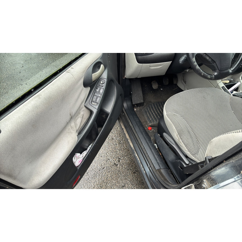 Pare choc arriere FIAT STILO Photo n°16