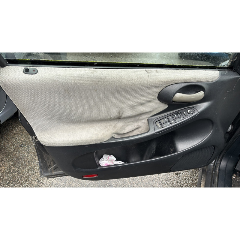 Pare choc arriere FIAT STILO Photo n°17