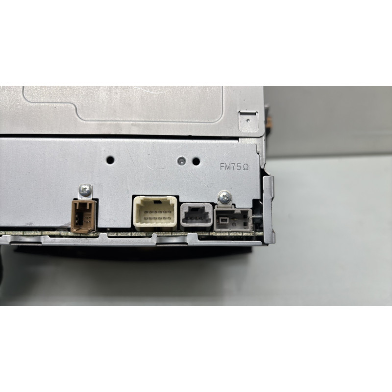 Autoradio d'origine SUZUKI SWIFT 4 Photo n°3