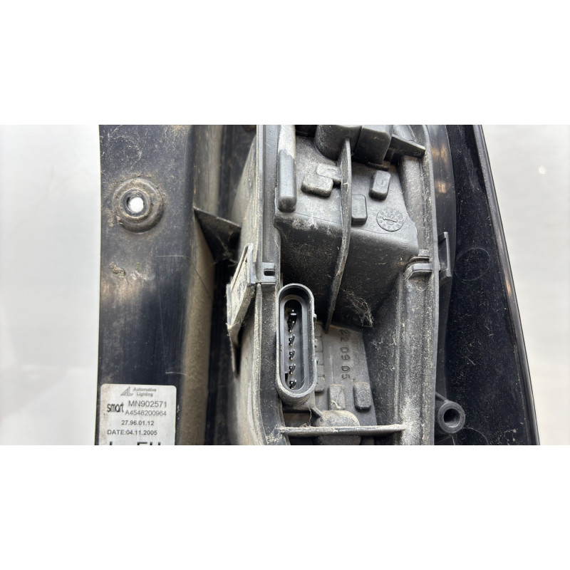 Feu arriere principal gauche (feux) SMART FORFOUR 1 Photo n°3