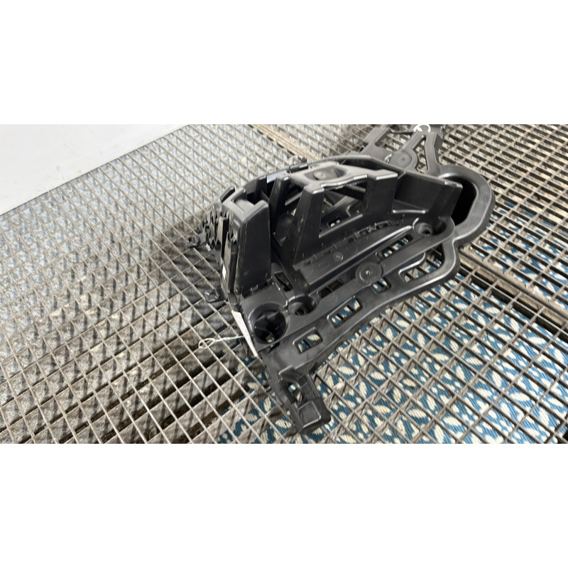 Support de pare chocs arriere CITROEN C5 AIRCROSS Photo n°5