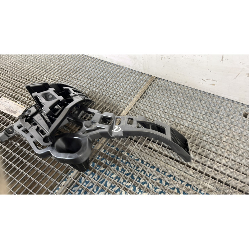 Support de pare chocs arriere CITROEN C5 AIRCROSS Photo n°6