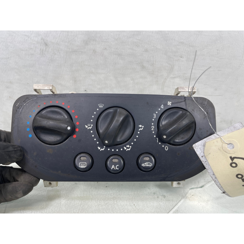 Commande chauffage RENAULT CLIO 2 Photo n°1