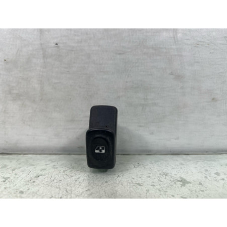 Interrupteur de leve vitre avant droit RENAULT CLIO 2 Photo n°1