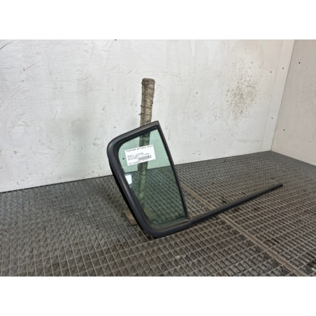 Custode arriere droit (porte) RENAULT CLIO 3