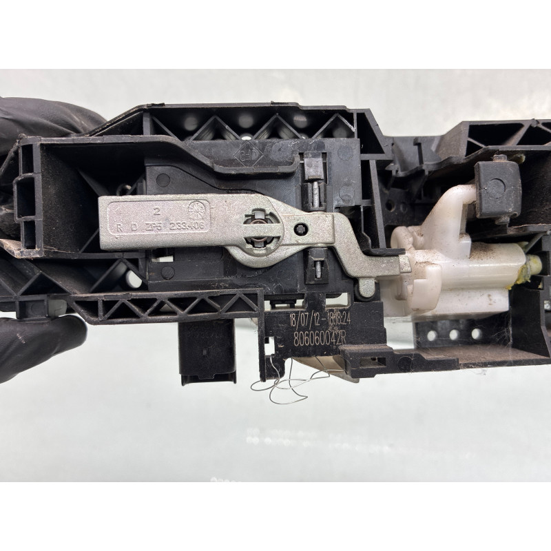 Poignee porte avant droit RENAULT MEGANE 3 Photo n°4