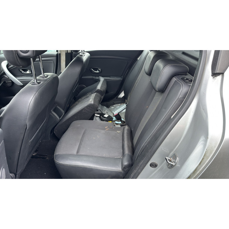 Poignee porte avant droit RENAULT MEGANE 3 Photo n°17