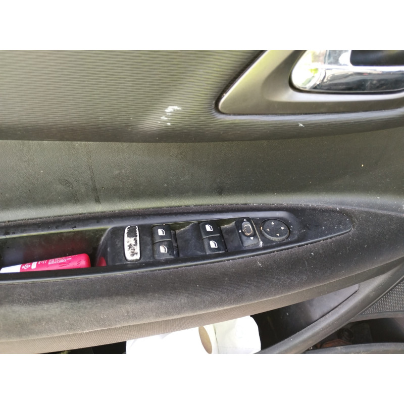 Boitier servitude moteur (BSM) CITROEN C4 1 Photo n°13