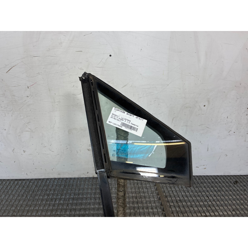 Custode avant droit (porte) RENAULT CLIO 4 Photo n°1