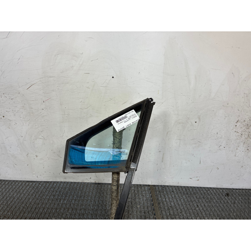 Custode avant gauche (porte) RENAULT CLIO 4 Photo n°1