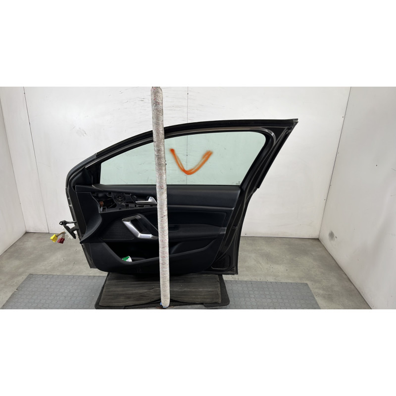 Porte avant droit PEUGEOT 308 2 SW Photo n°8