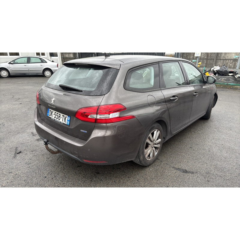 Porte avant droit PEUGEOT 308 2 SW Photo n°11