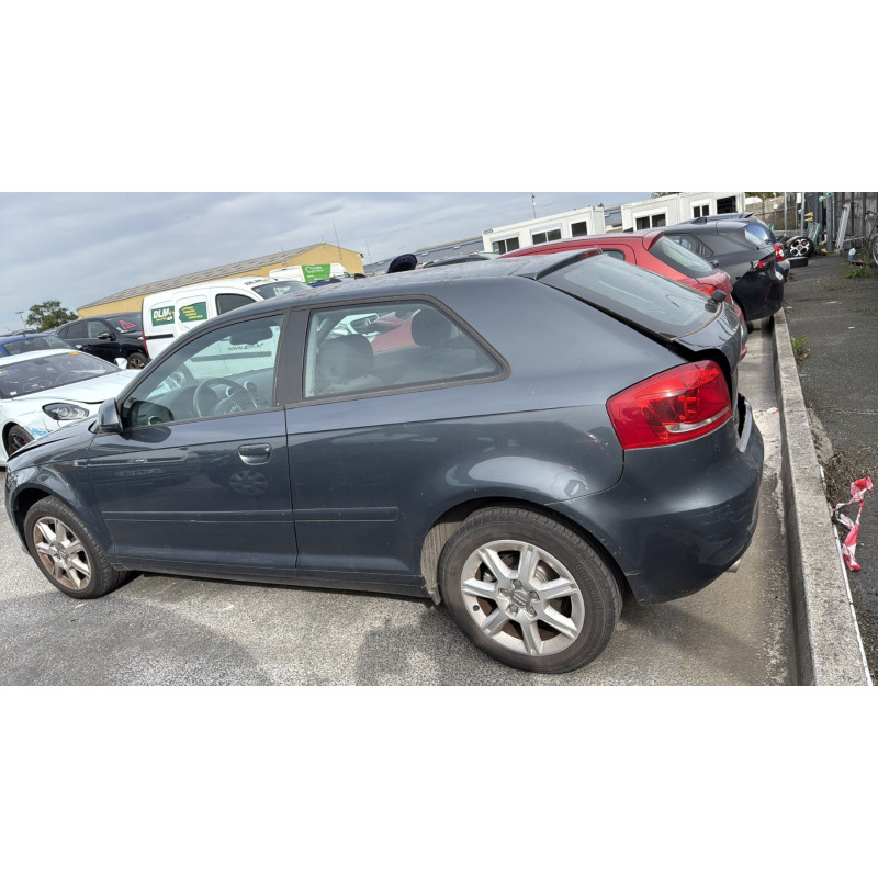 Serrure avant droit AUDI A3 2 Photo n°10