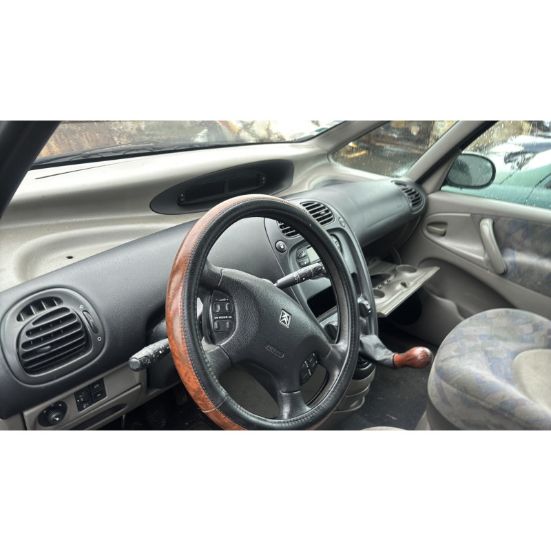 Porte arriere droit CITROEN XSARA PICASSO Photo n°18