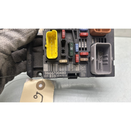 Boitier servitude moteur (BSM) PEUGEOT 308 1
