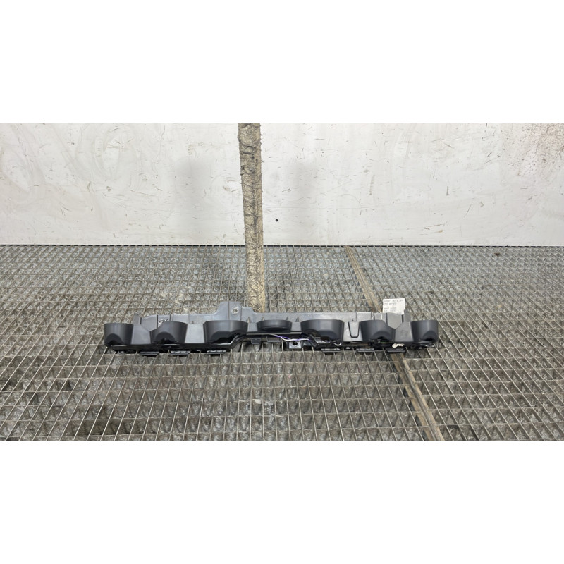 Absorbeur de pare choc arriere RENAULT CLIO 4 Photo n°1