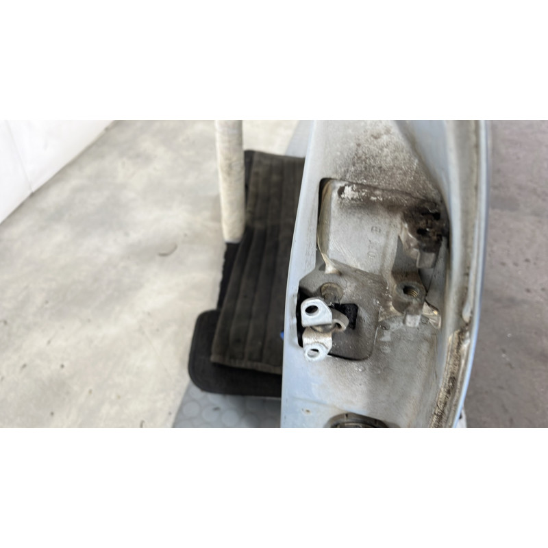 Porte avant gauche PEUGEOT 106 Photo n°4