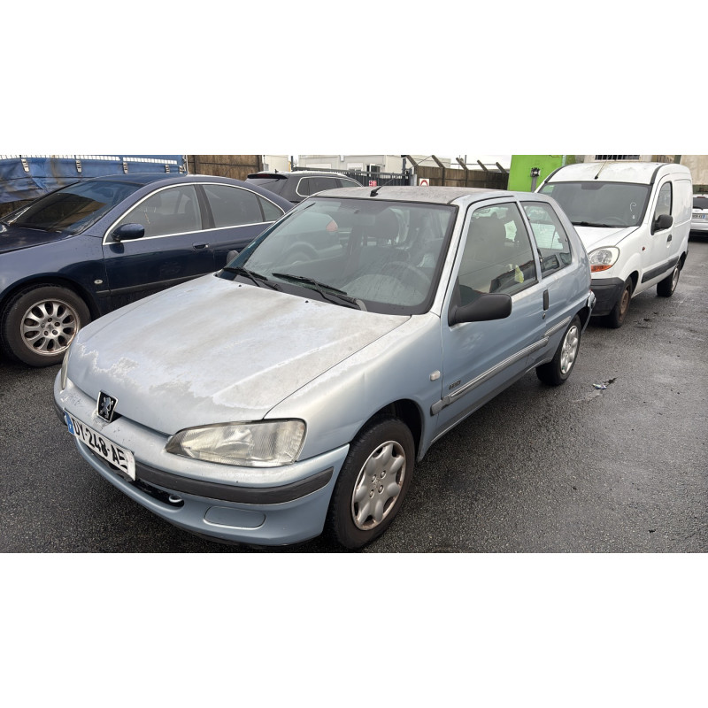 Porte avant gauche PEUGEOT 106 Photo n°7