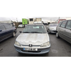 Porte avant gauche PEUGEOT 106