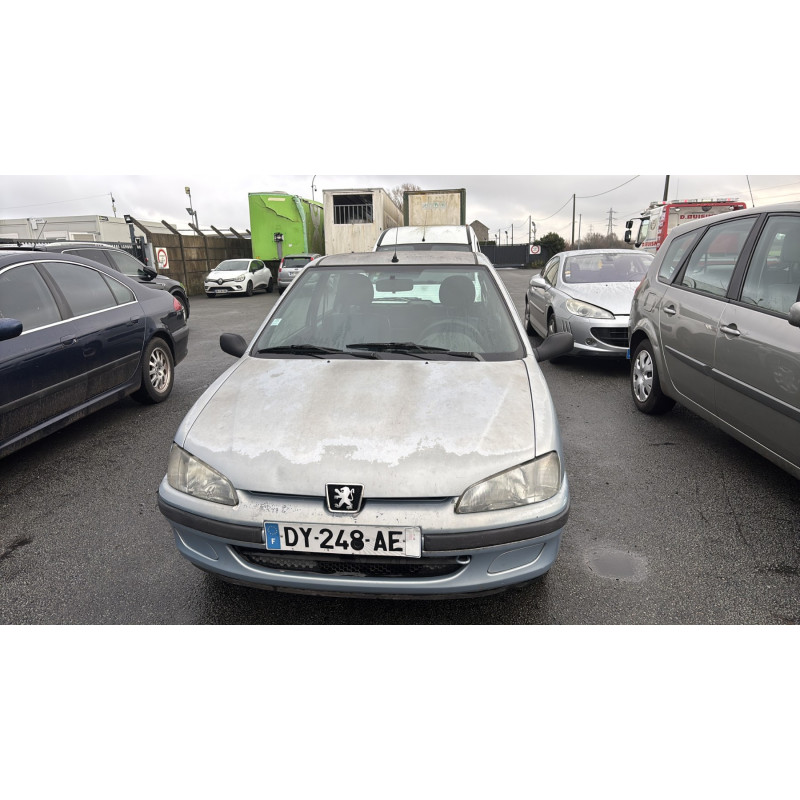 Porte avant gauche PEUGEOT 106 Photo n°8