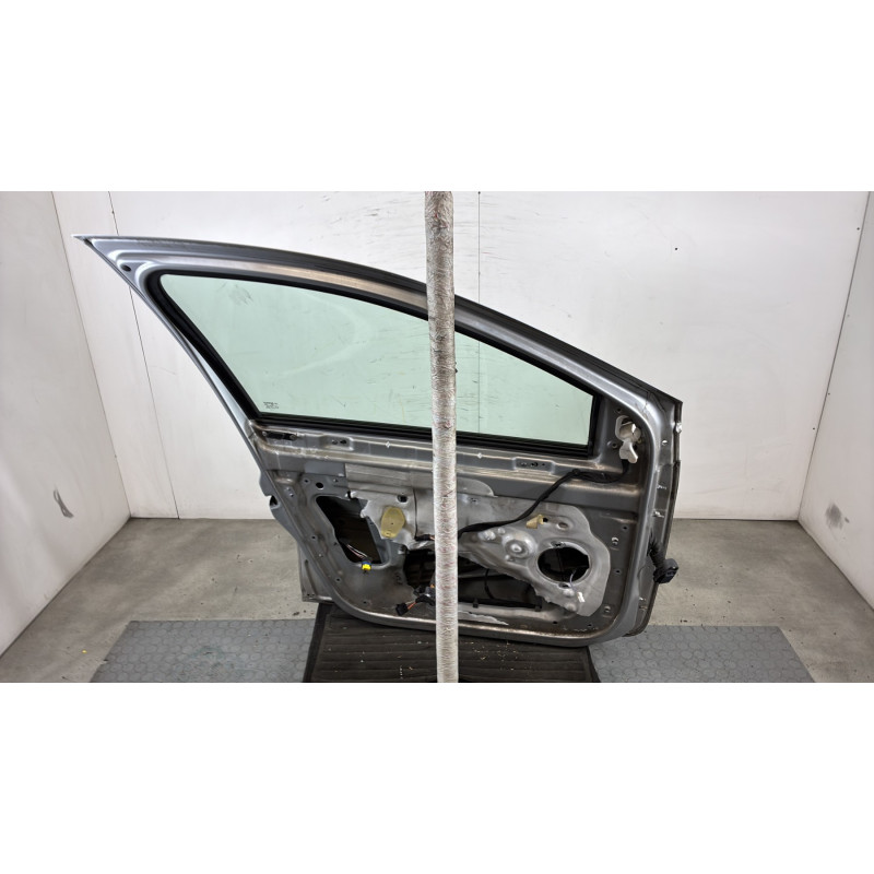 Porte avant gauche RENAULT CLIO 3 Photo n°3