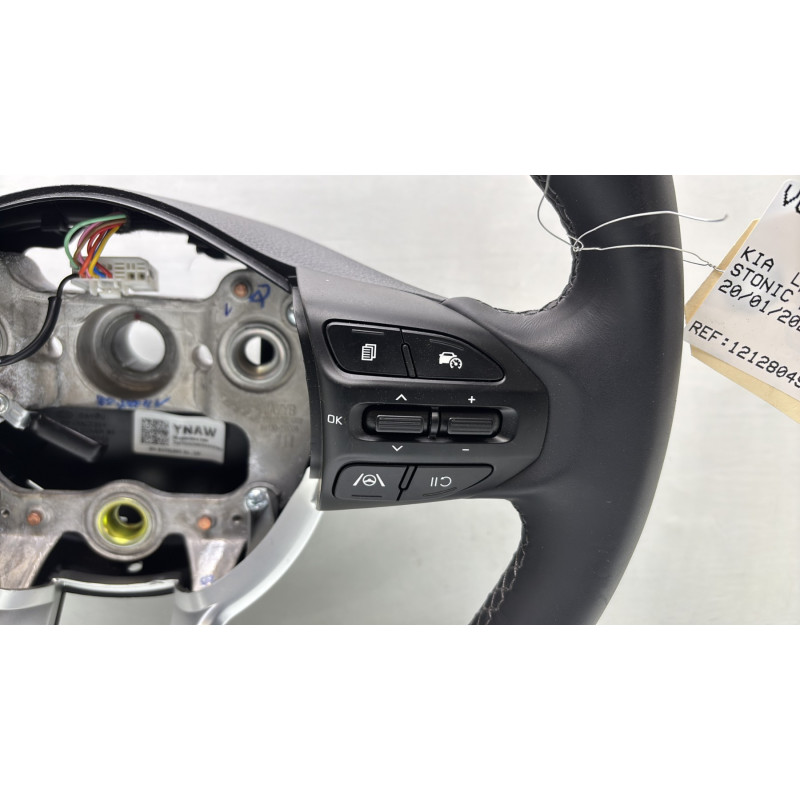 Volant KIA STONIC Photo n°4