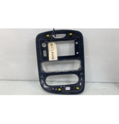 Facade autoradio RENAULT CLIO 4