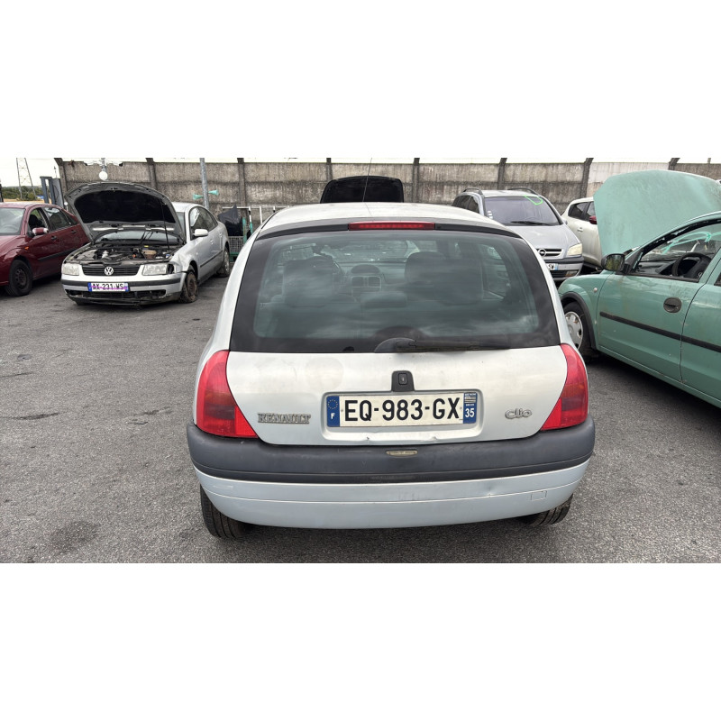 Poignee interieur arriere gauche RENAULT CLIO 2 Photo n°9