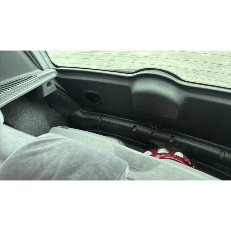 Poignee interieur arriere gauche RENAULT CLIO 2 Photo n°17