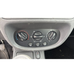 Poignee interieur arriere gauche RENAULT CLIO 2