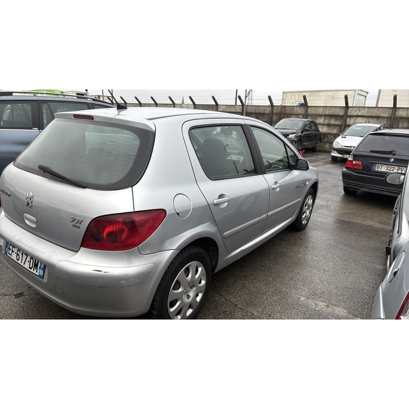 Boitier servitude moteur (BSM) PEUGEOT 307 Photo n°7
