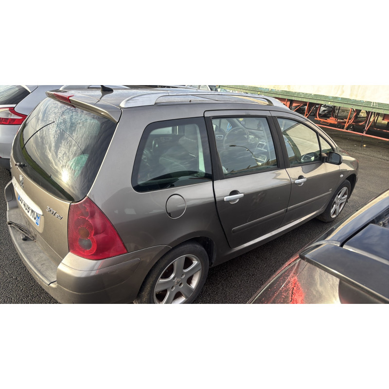 Boitier servitude moteur (BSM) PEUGEOT 307 Photo n°11
