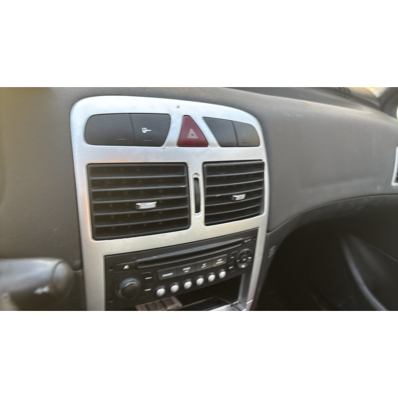 Boitier servitude moteur (BSM) PEUGEOT 307 Photo n°16